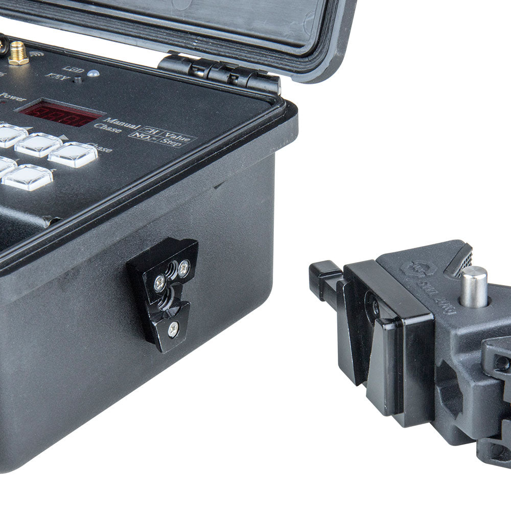 KCP-739 - Super Convi Clamp with V-Lock Base mounted to battery case