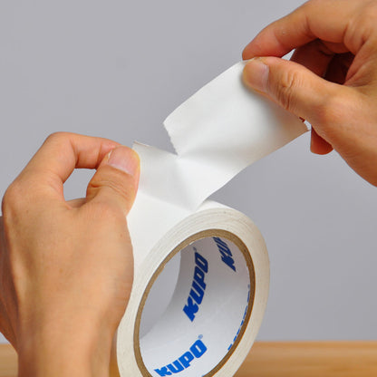 GTM-515B - Matte Gaffa Tape, Black hand tearing detail