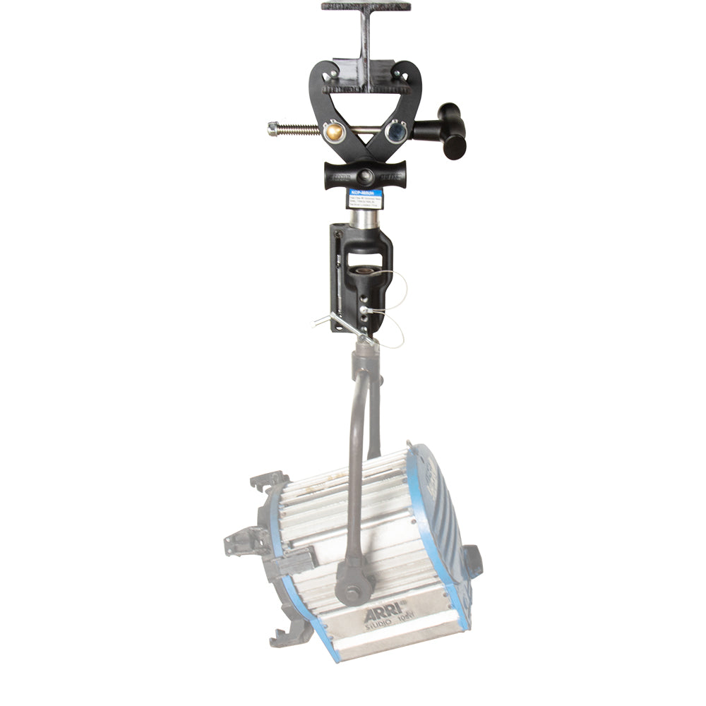 KCP-465UH - Fast Claw Clamp with Universal Head full lighting fixture setup
