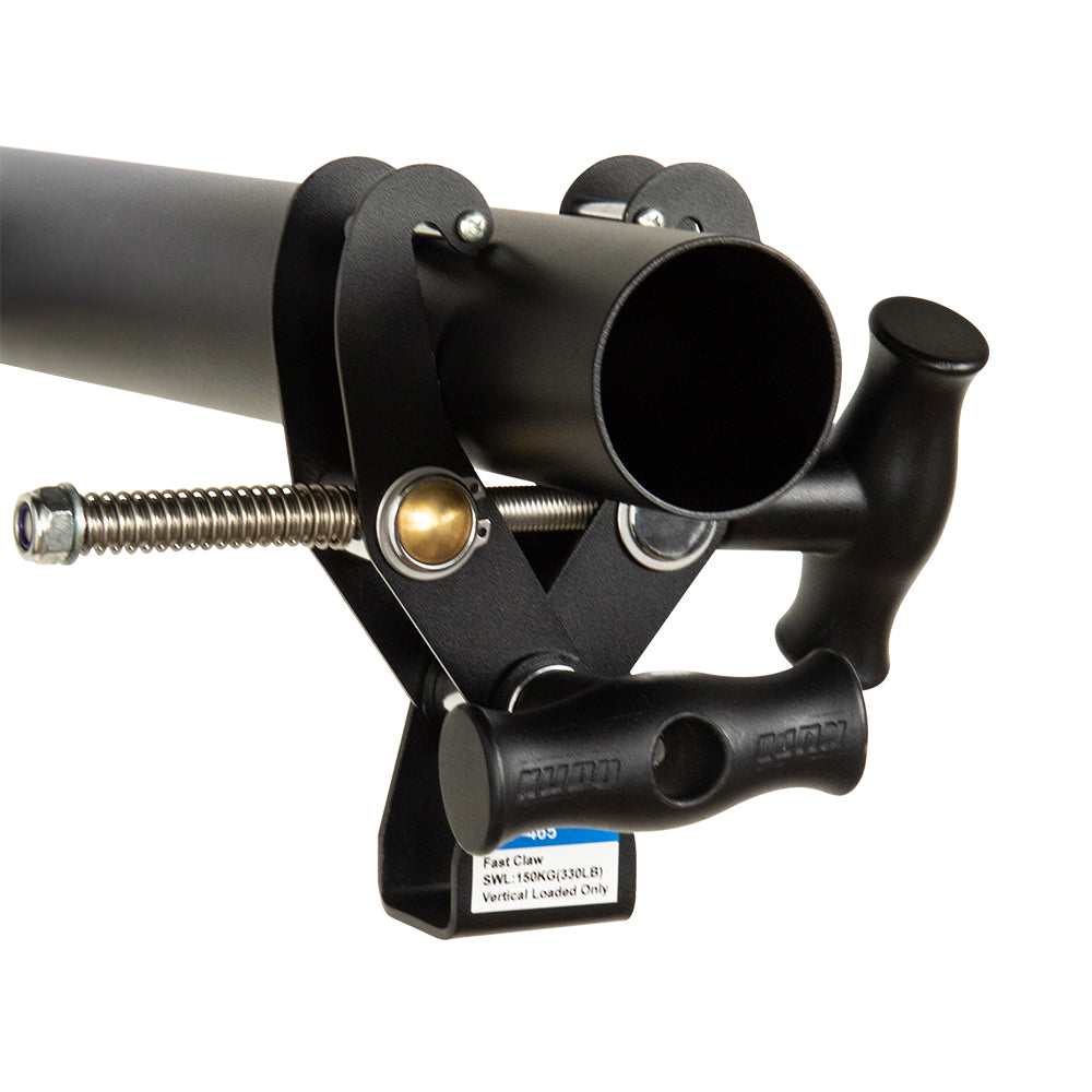 KCP-465 - Fast Claw Clamp clamped on round pipe
