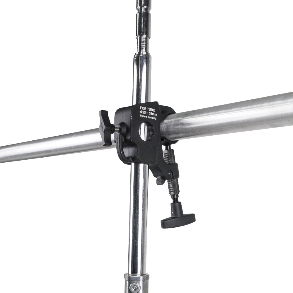 KCP-817 - Quick Action Pipe Clamp mounted on pipe