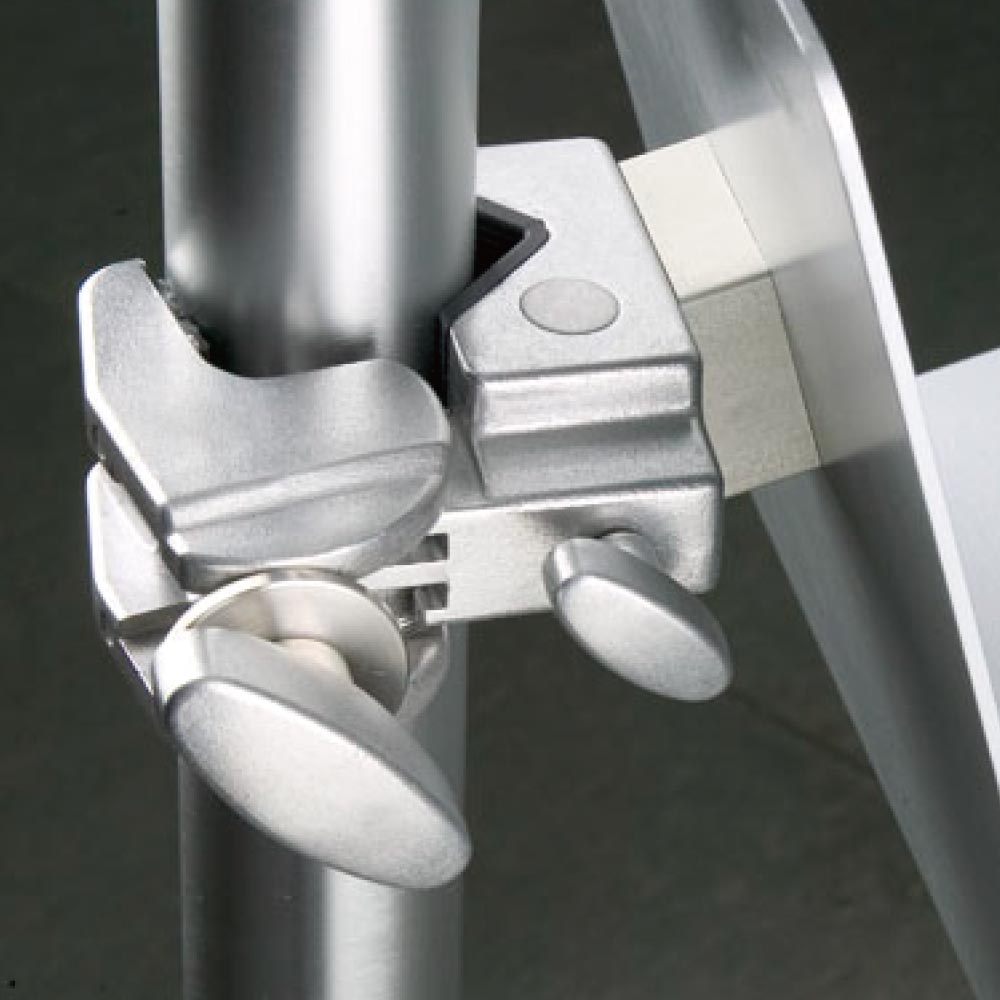 KD-743P - Catalogue Shelf for Display Coupler mounted on display coupler