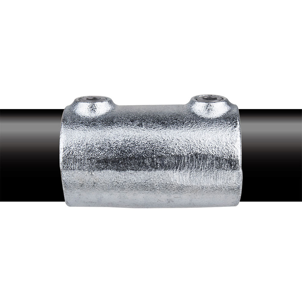 KPC-049 - Pipe Clamp Sleeve Joint (Silver) installed pipe clamp view