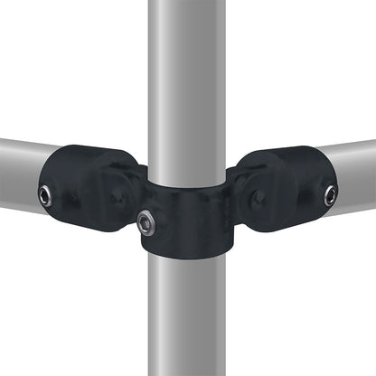 KPC-068B - Pipe Clamp 90? Corner Swivel (Black) installed pipe clamp view
