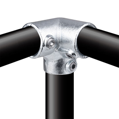 KPC-128 - Pipe Clamp 3 Way 90° (Silver) installed pipe clamp view
