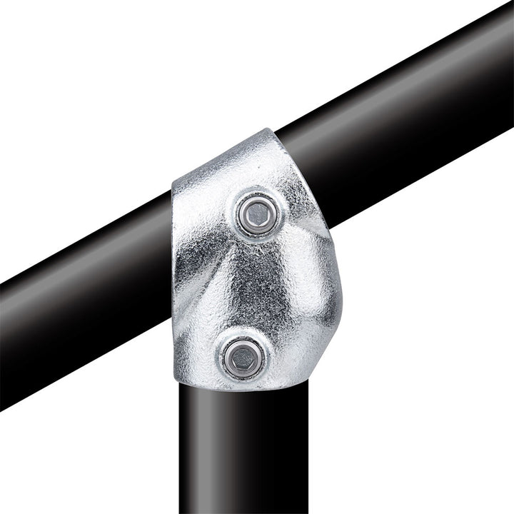 KPC-129 - Pipe Clamp Adjustable Short Tee (Silver) installed pipe clamp view