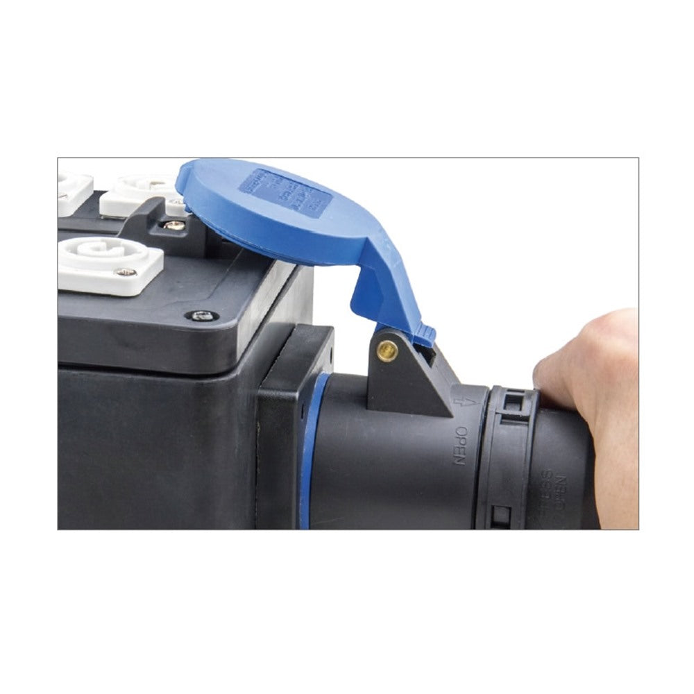 PDB-C1602D - Power Distro Box connector locking detail